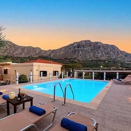 Cretan Kera Villa Heated Pool מראה חיצוני תמונה