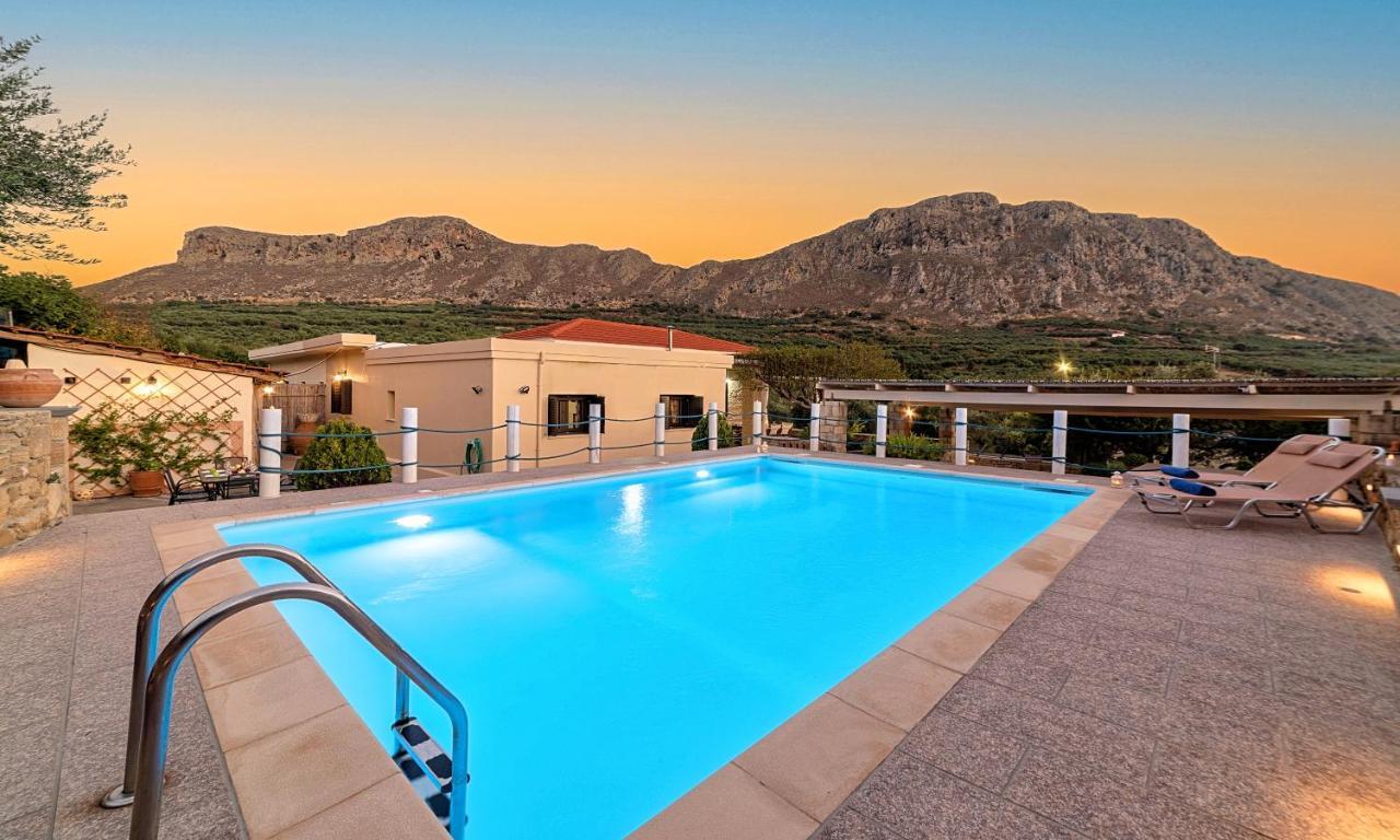 Cretan Kera Villa Heated Pool מראה חיצוני תמונה