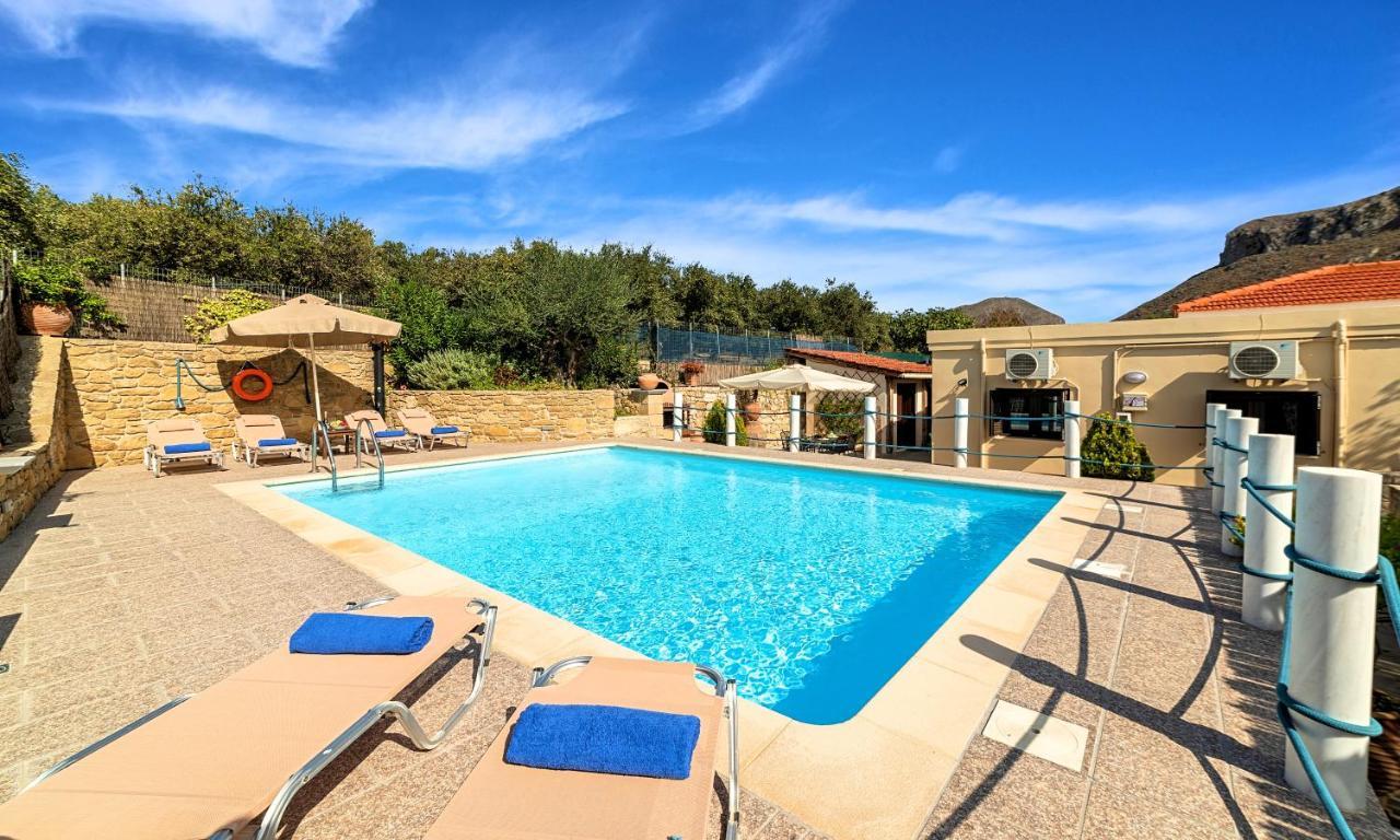 Cretan Kera Villa Heated Pool מראה חיצוני תמונה